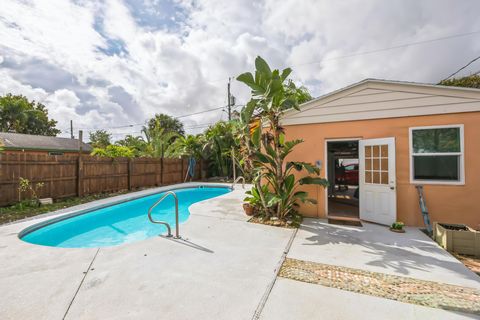 A home in Lake Worth Beach