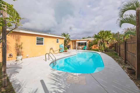 A home in Lake Worth Beach