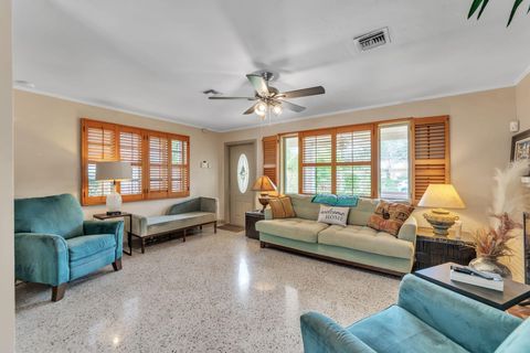 A home in Lake Worth Beach