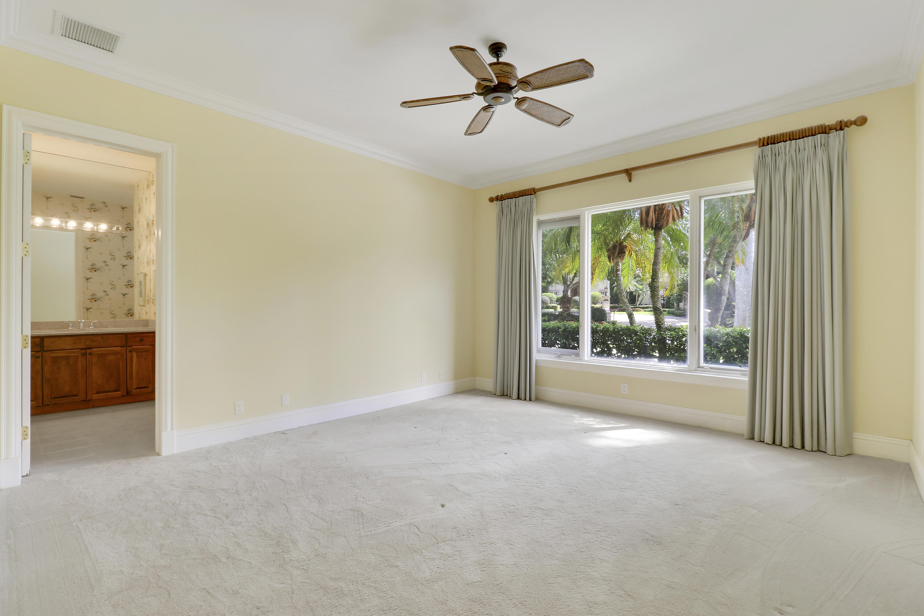 ADMIRALS COVE PAR C - Residential