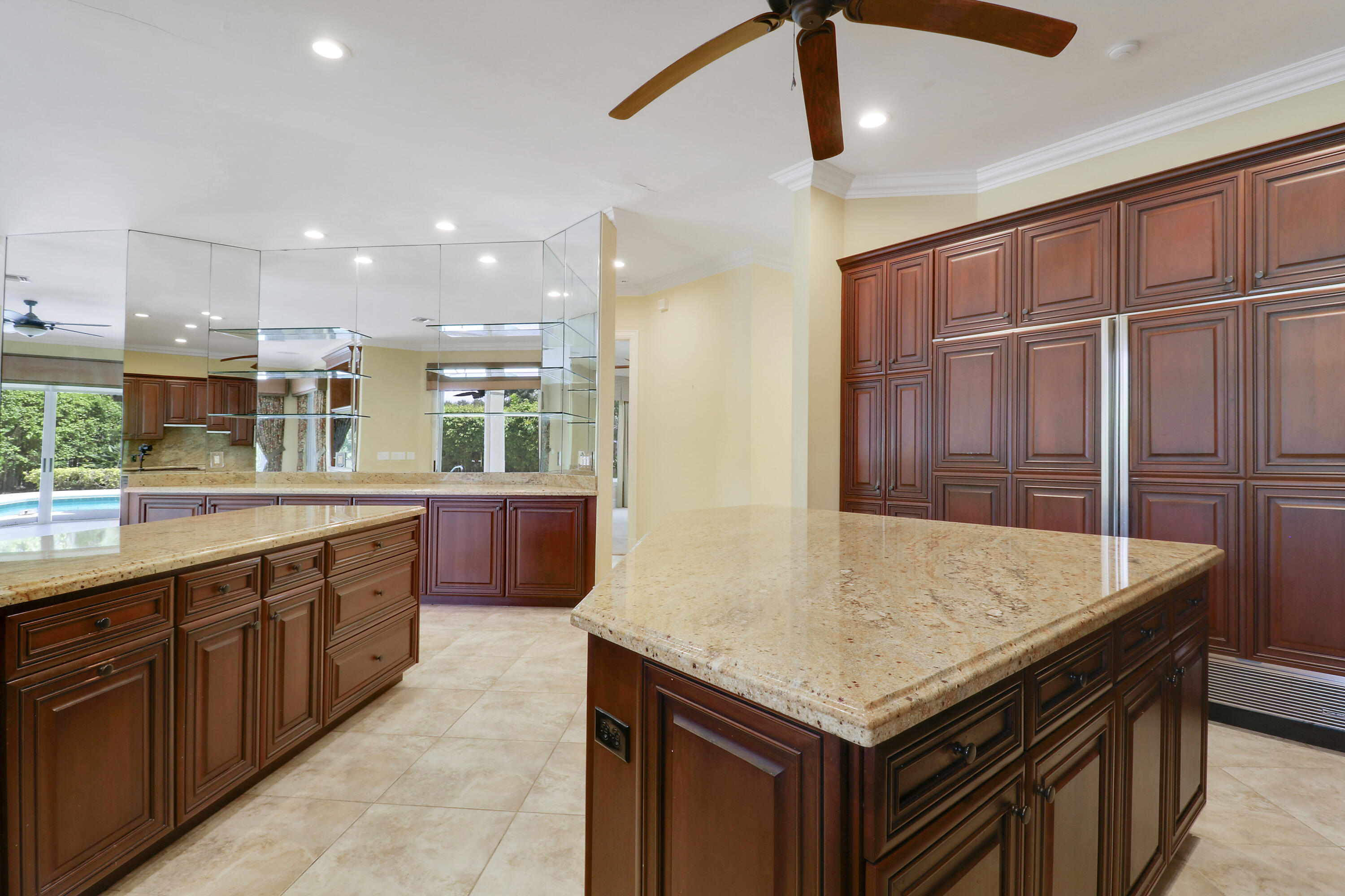 ADMIRALS COVE PAR C - Residential