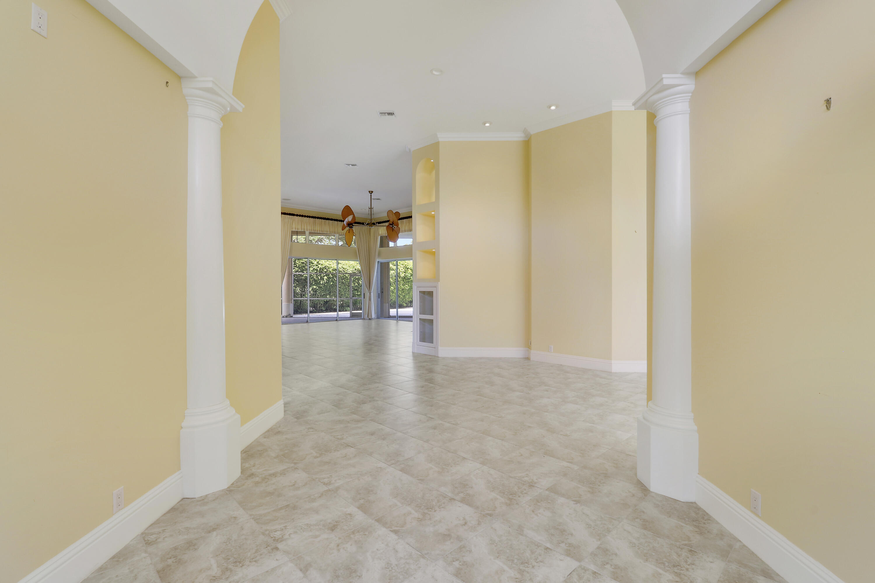 ADMIRALS COVE PAR C - Residential