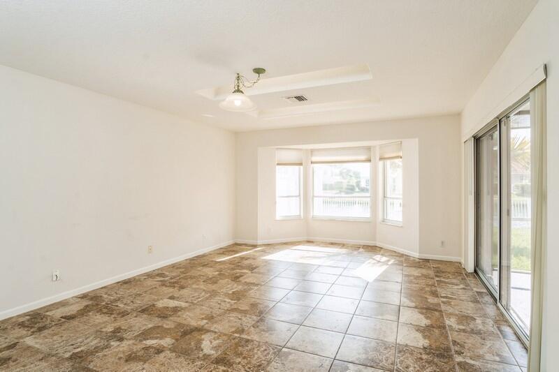 SIENA OAKS - Residential