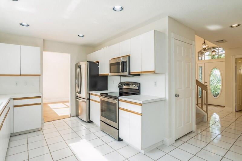 SIENA OAKS - Residential