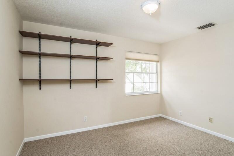 SIENA OAKS - Residential