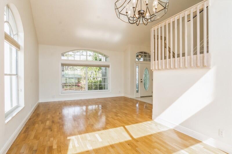 SIENA OAKS - Residential