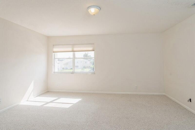 SIENA OAKS - Residential