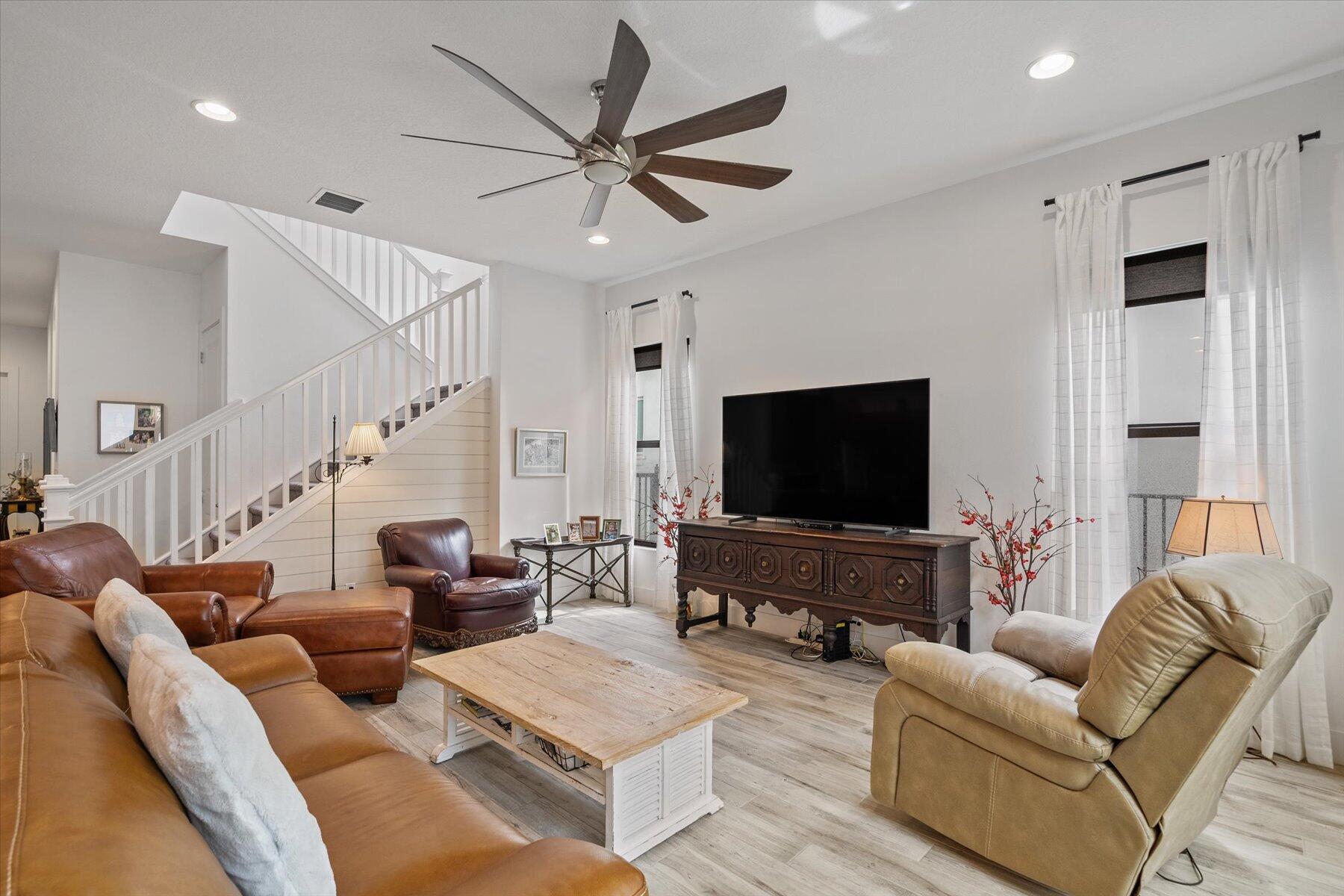 ALTON NEIGHBORHOOD 1 - Residential