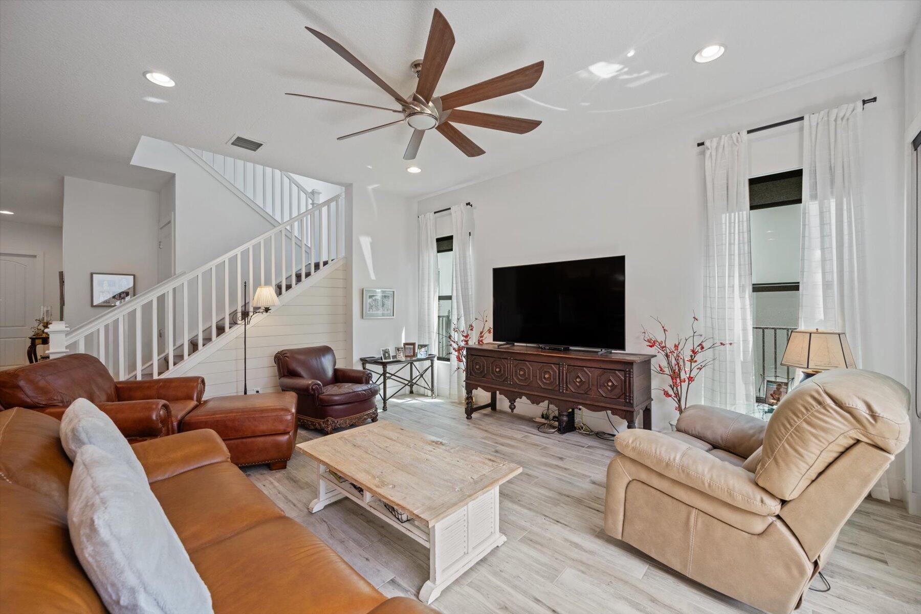 ALTON NEIGHBORHOOD 1 - Residential