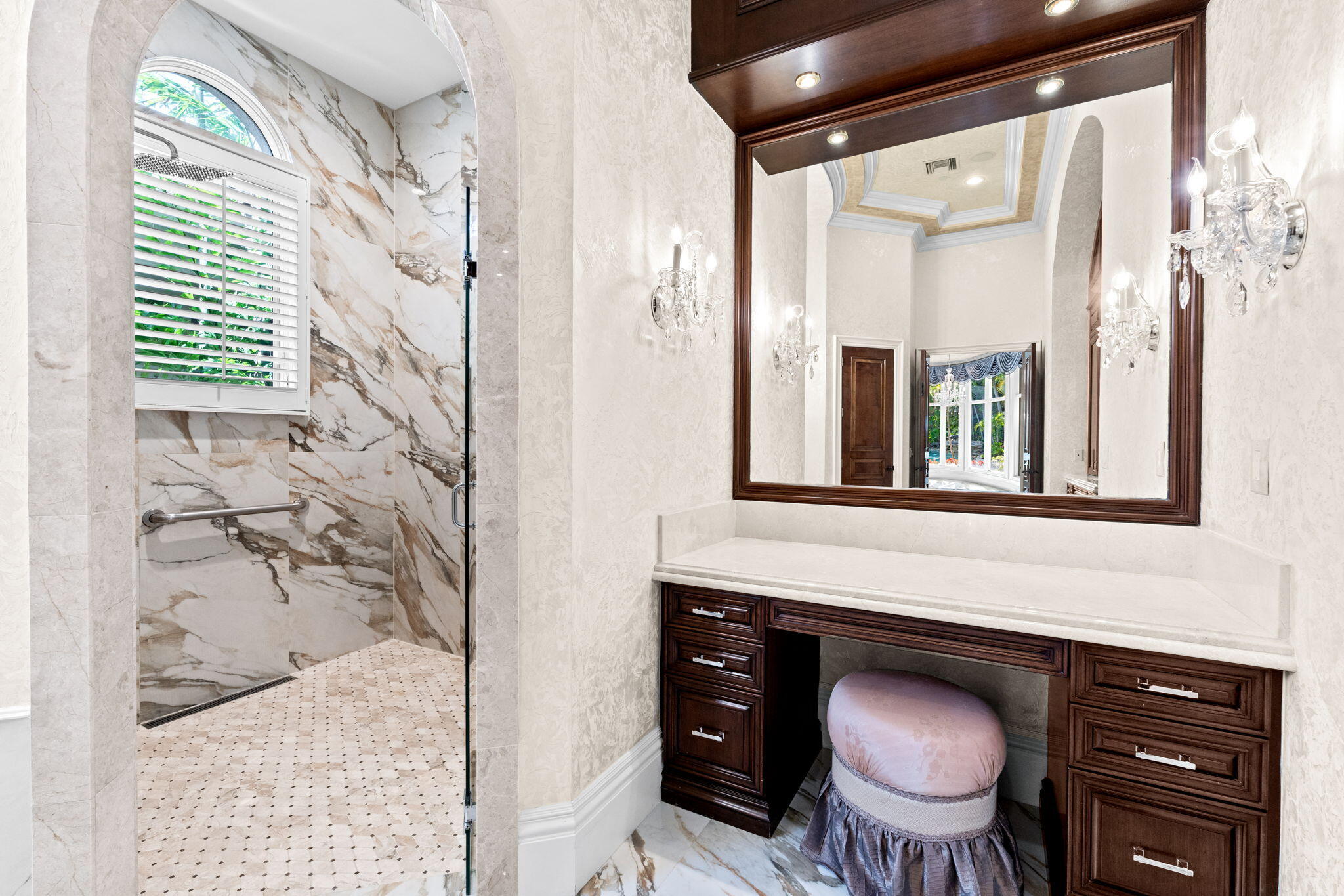 MIZNER LAKE ESTATES - Residential