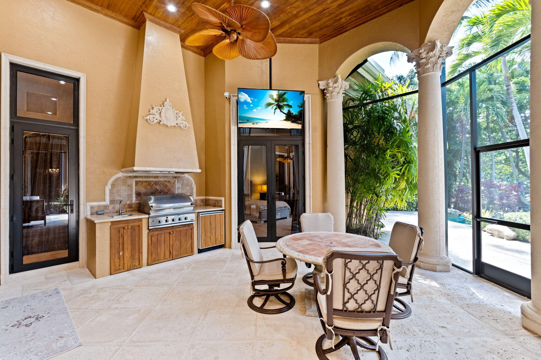 MIZNER LAKE ESTATES - Residential