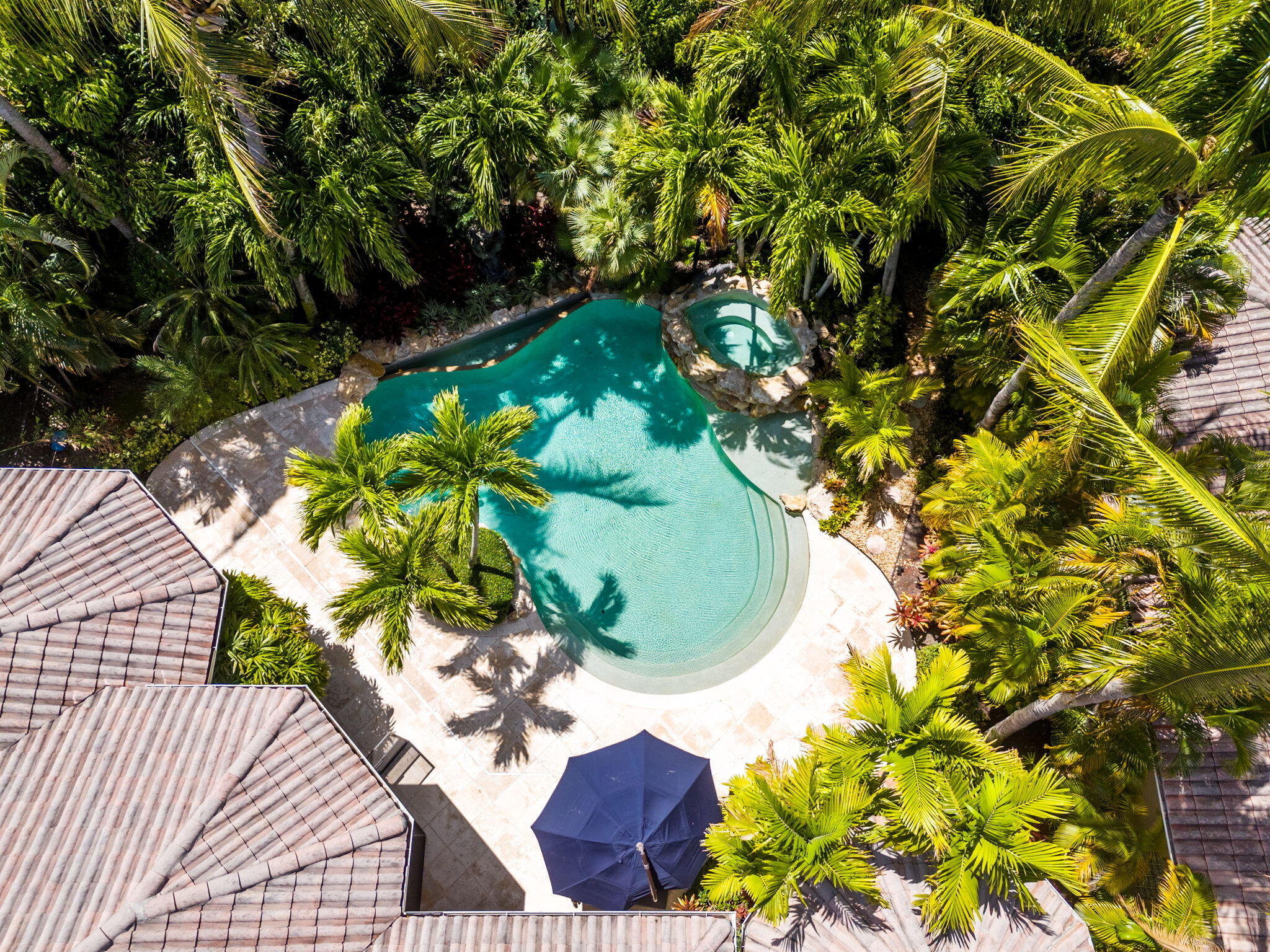 MIZNER LAKE ESTATES - Residential