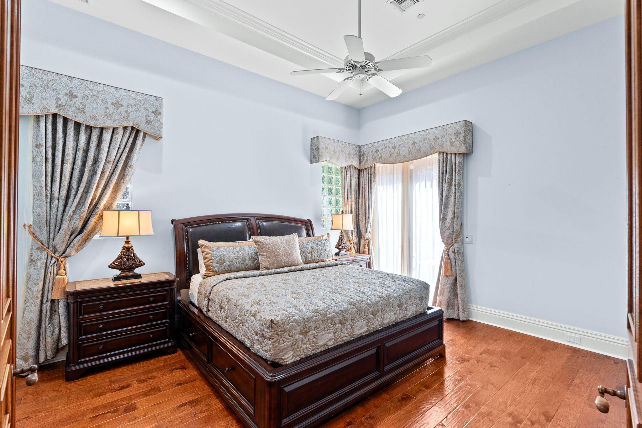 MIZNER LAKE ESTATES - Residential