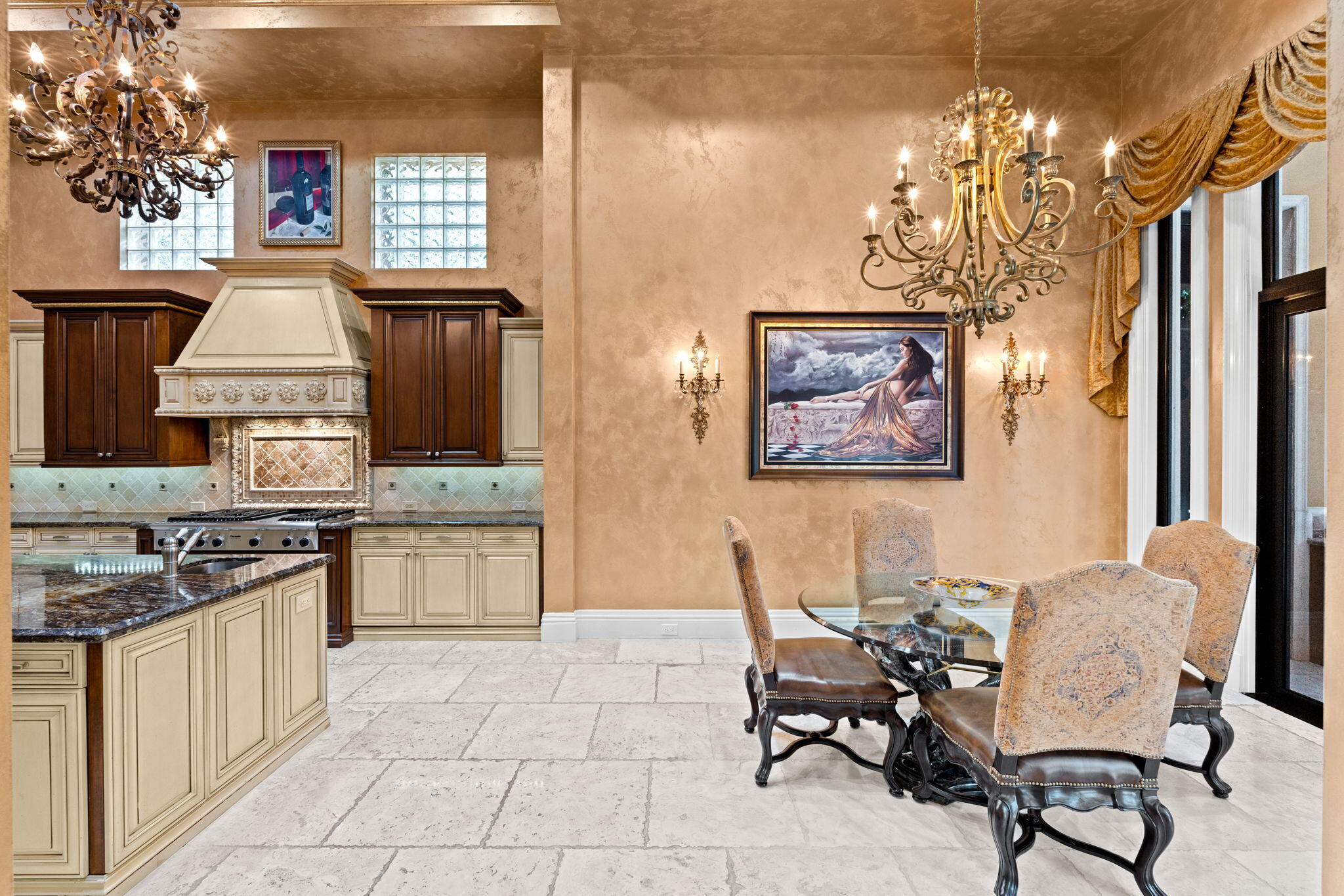 MIZNER LAKE ESTATES - Residential