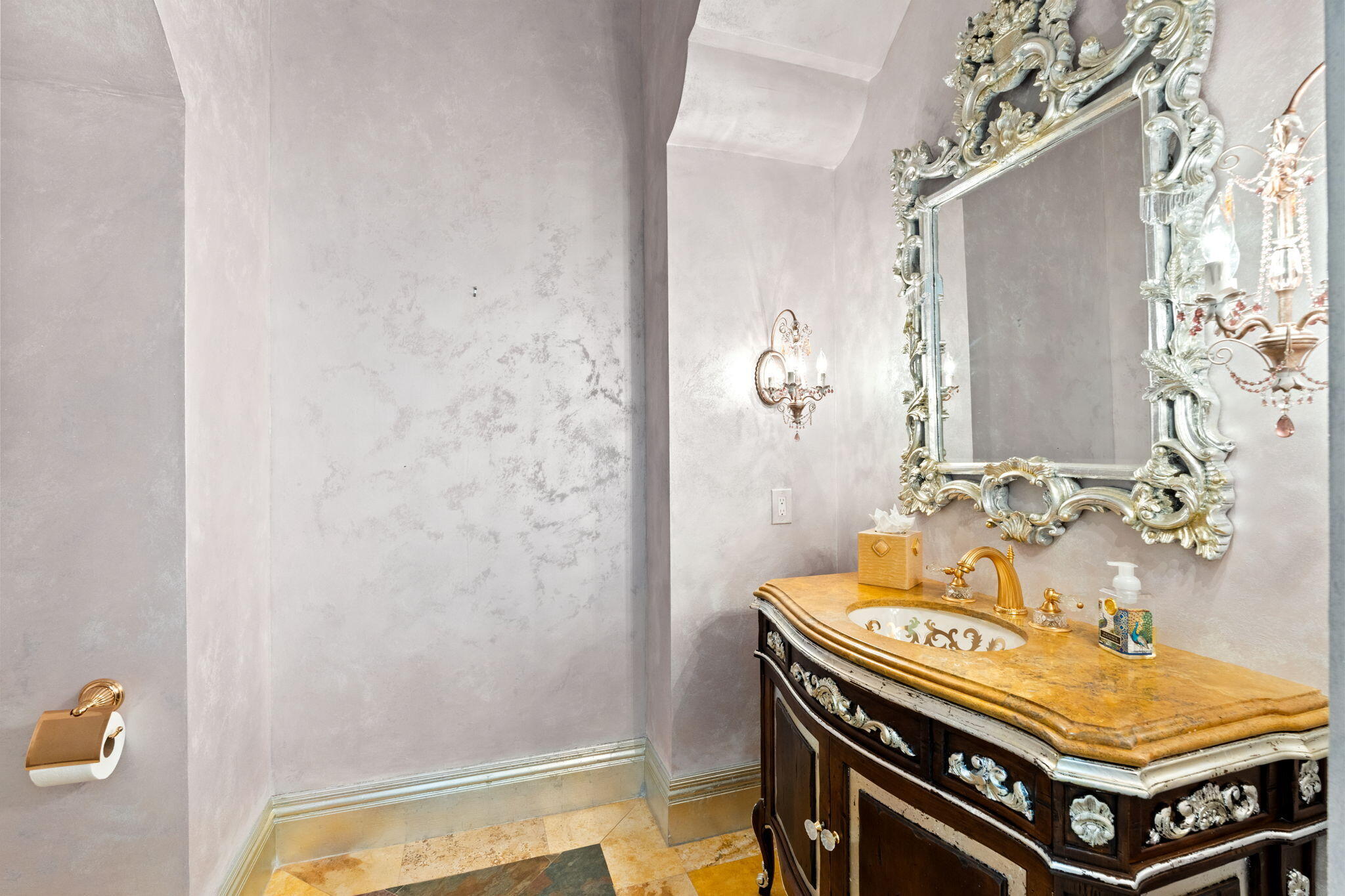 MIZNER LAKE ESTATES - Residential