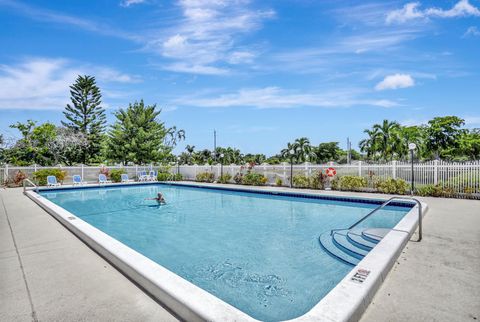 A home in Deerfield Beach