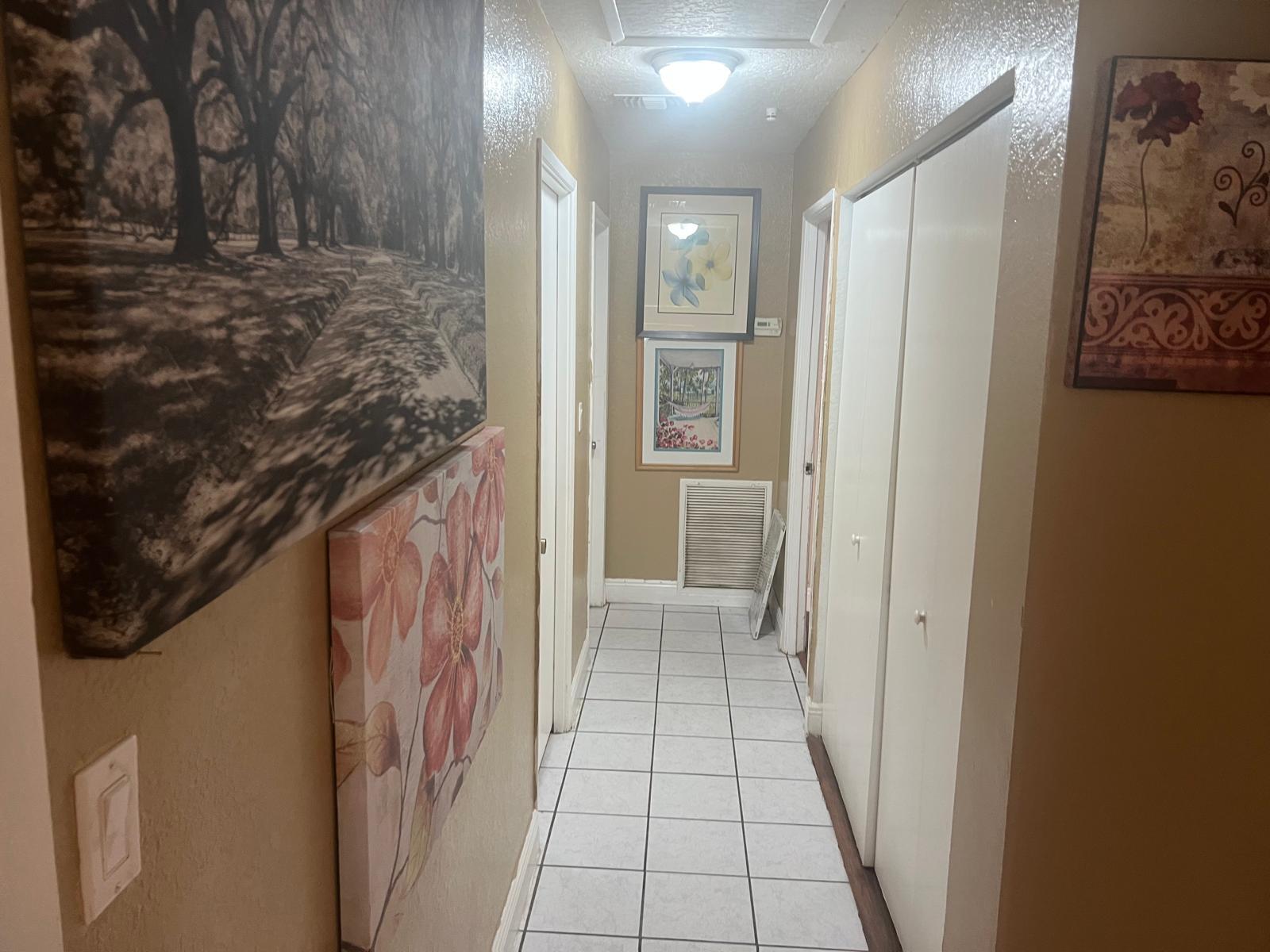 RIDGE CREST - Residential