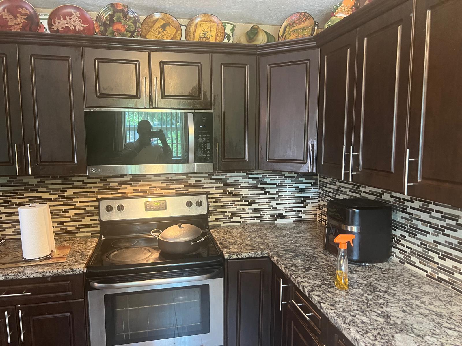 RIDGE CREST - Residential
