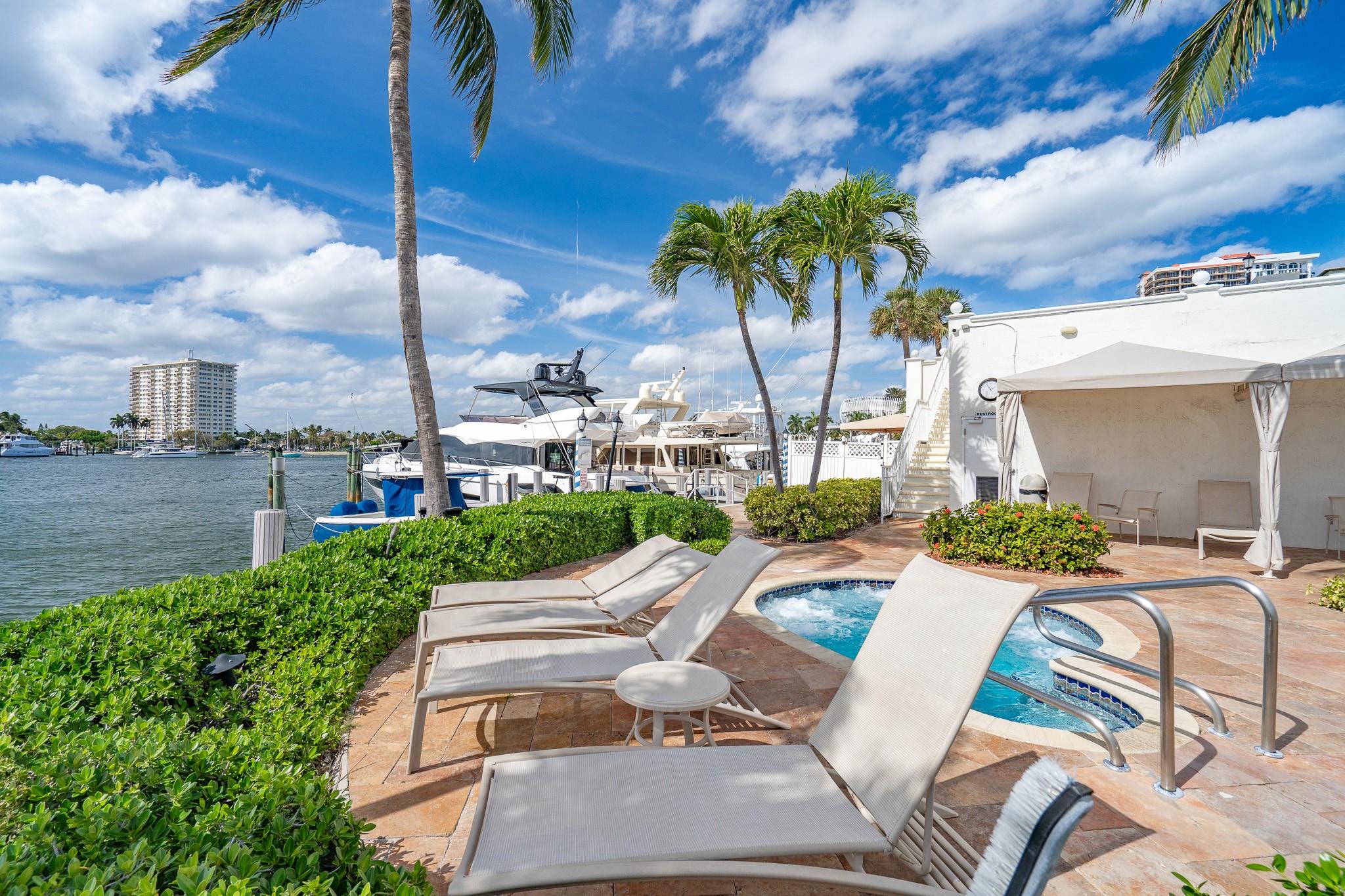 Venetian Condominium - Residential