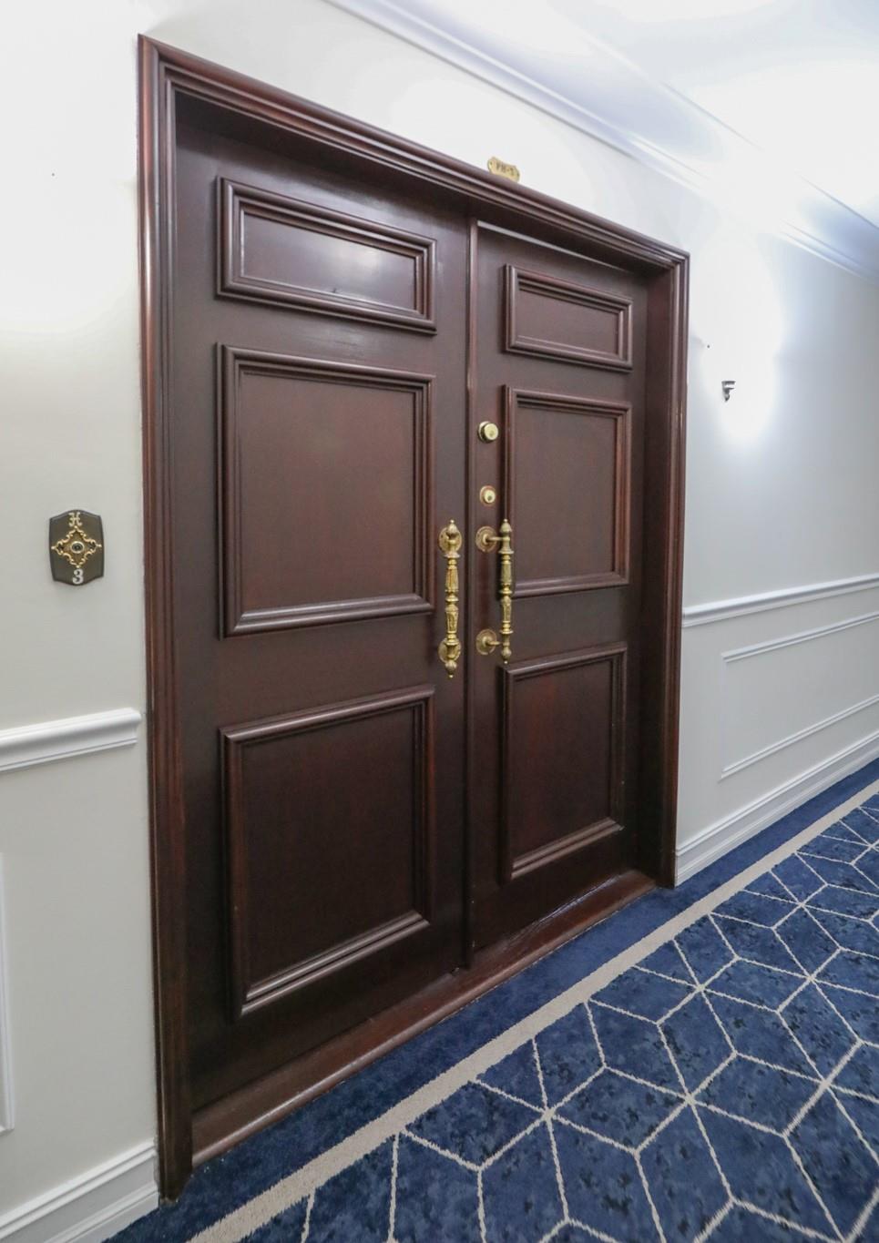 Venetian Condominium - Residential