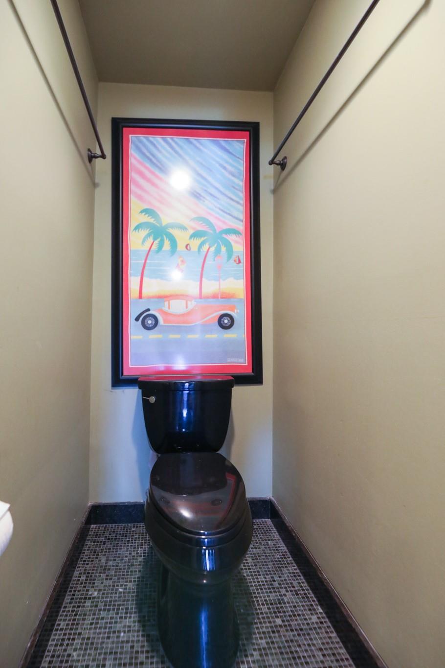 Venetian Condominium - Residential