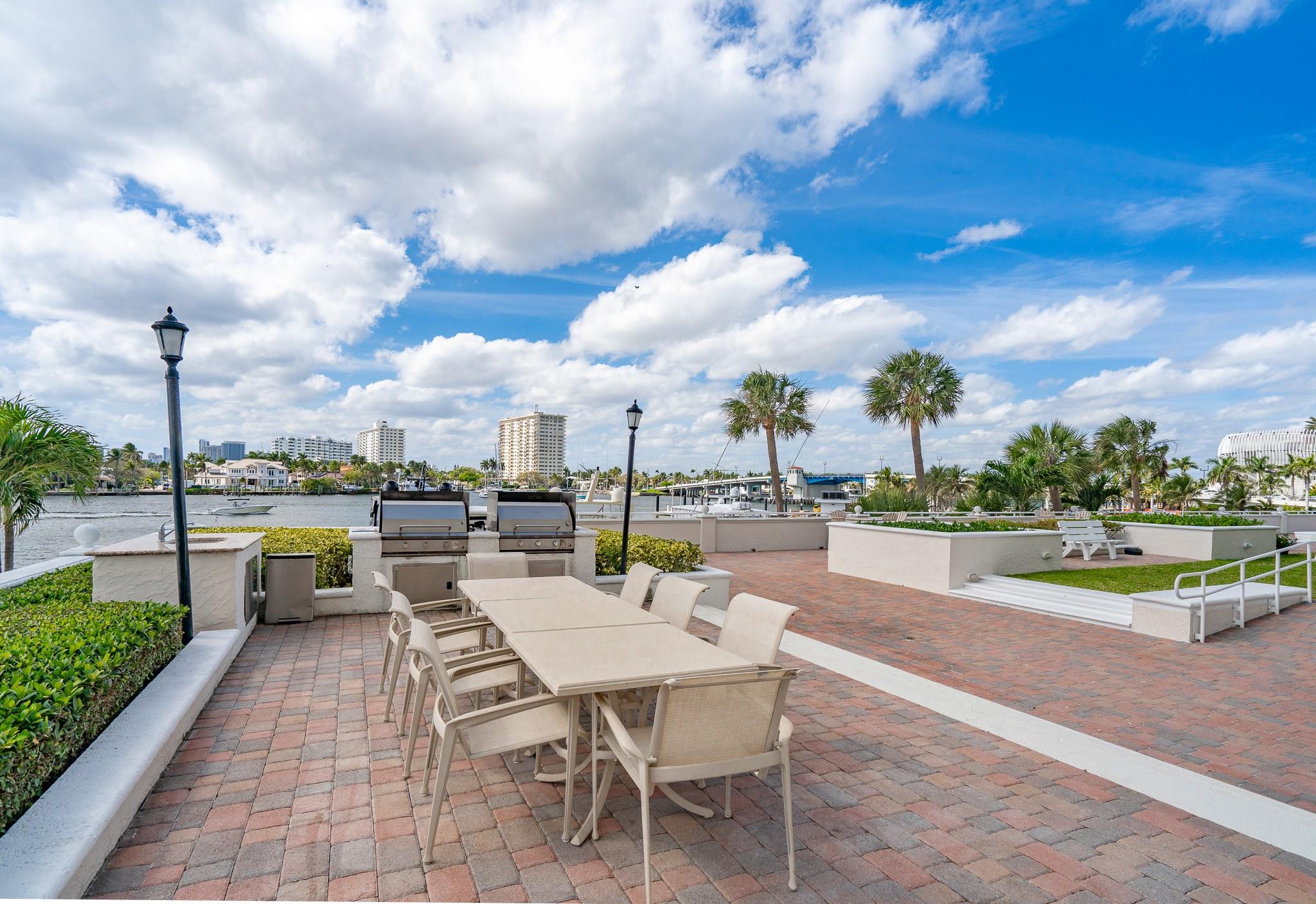 Venetian Condominium - Residential