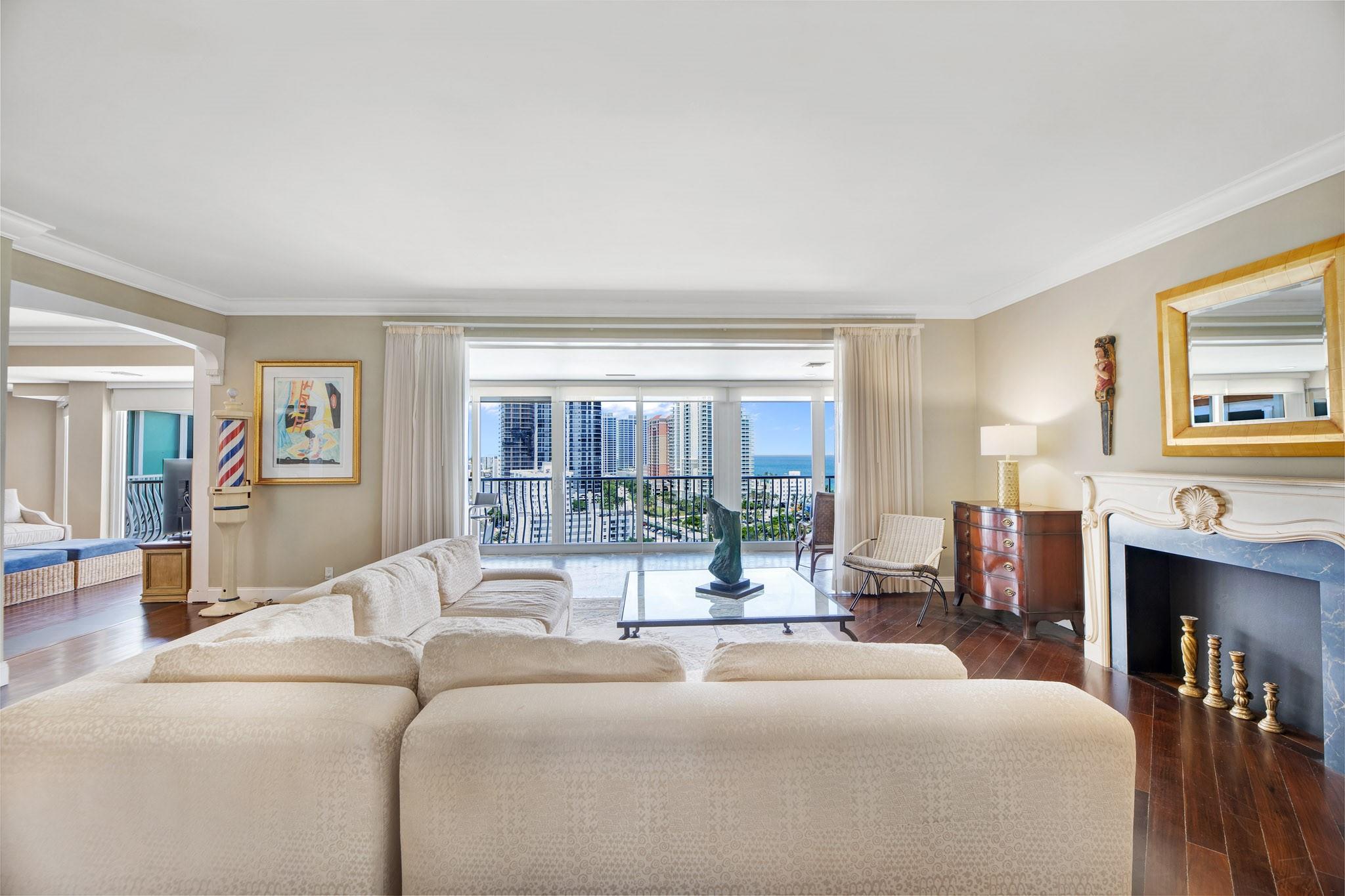 Venetian Condominium - Residential