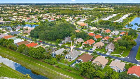 Tiny photo for 1875 Oak Berry Circle, Wellington, FL 33414 (MLS # B26047166)