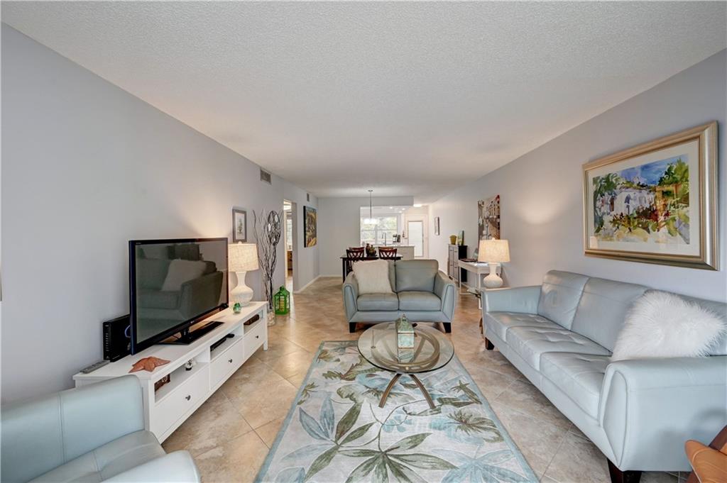 WYNMOOR VILLAGE - Residential