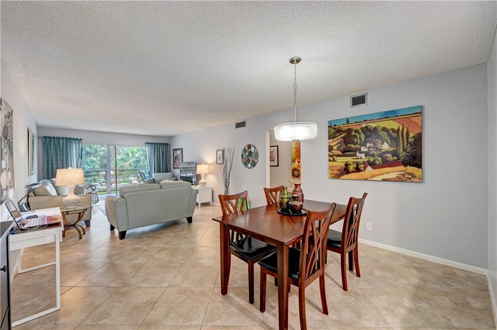 WYNMOOR VILLAGE - Residential