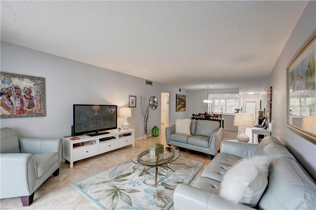 WYNMOOR VILLAGE - Residential