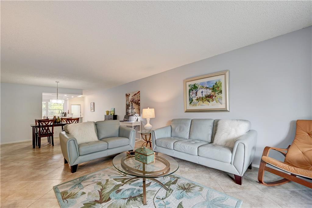 WYNMOOR VILLAGE - Residential