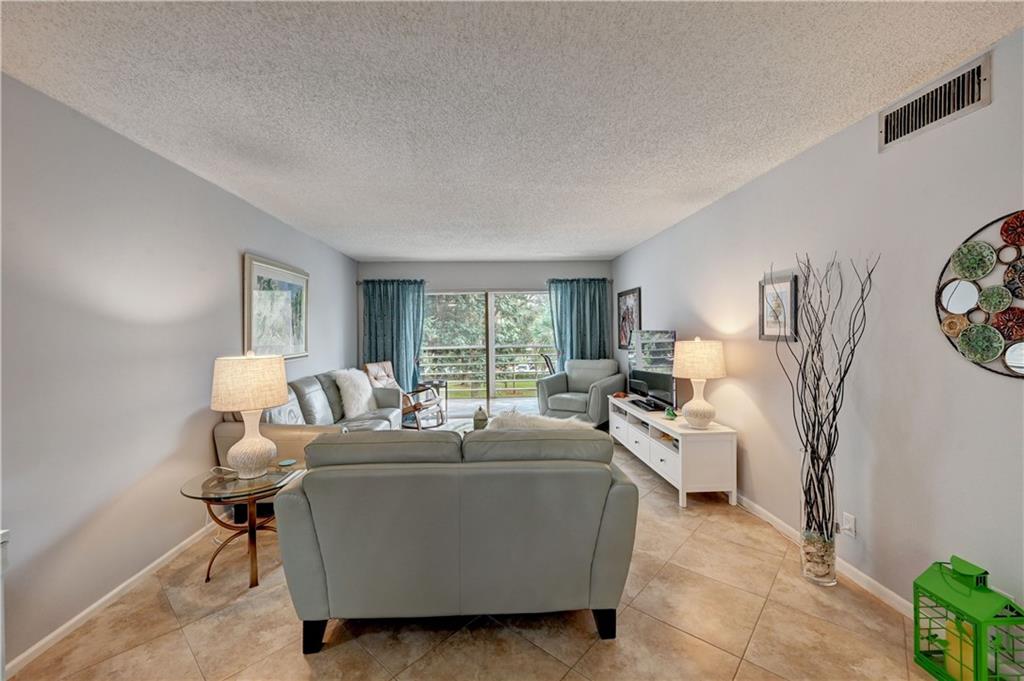 WYNMOOR VILLAGE - Residential