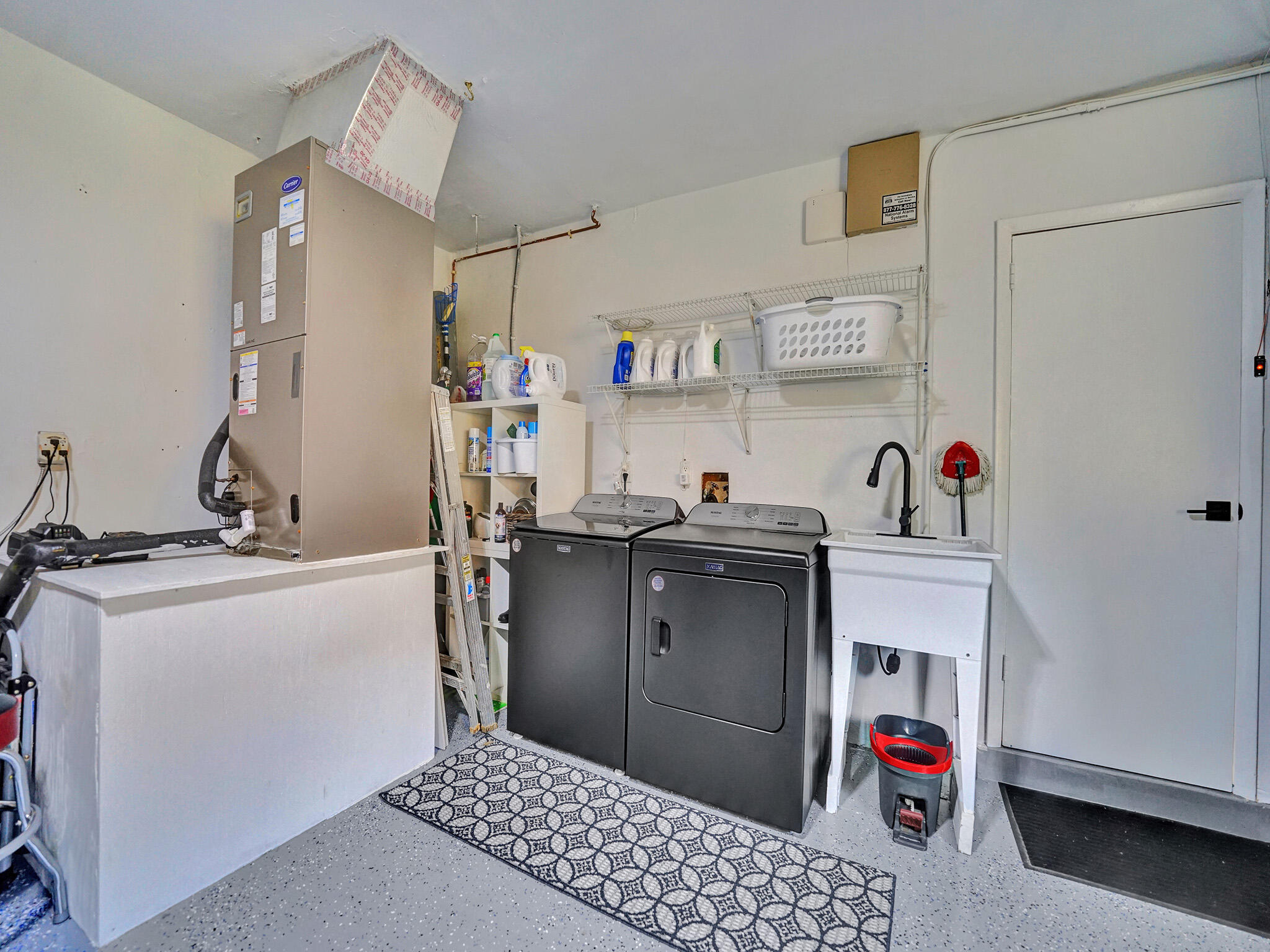 HILLSBORO SHORES SEC - Residential