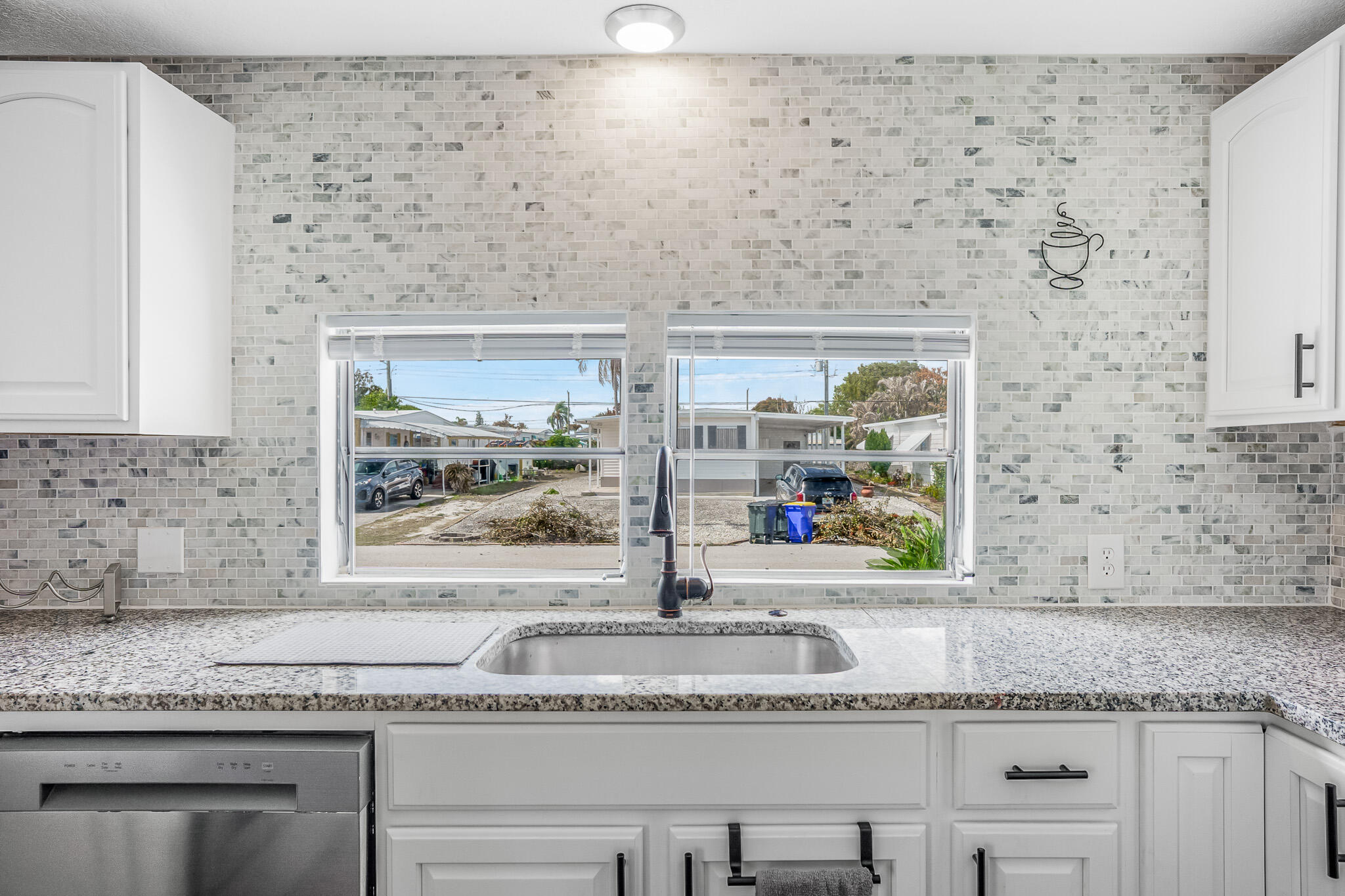 RIDGEWAY - Residential