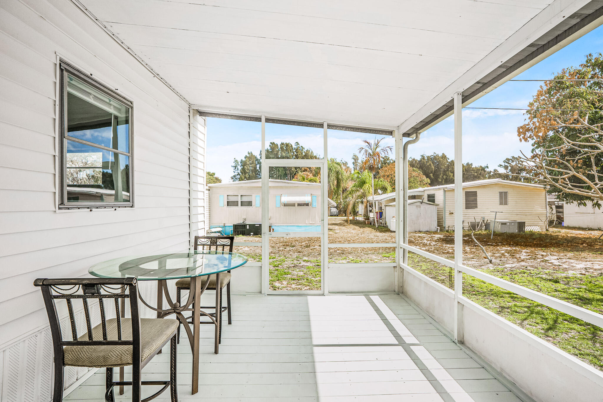 RIDGEWAY - Residential