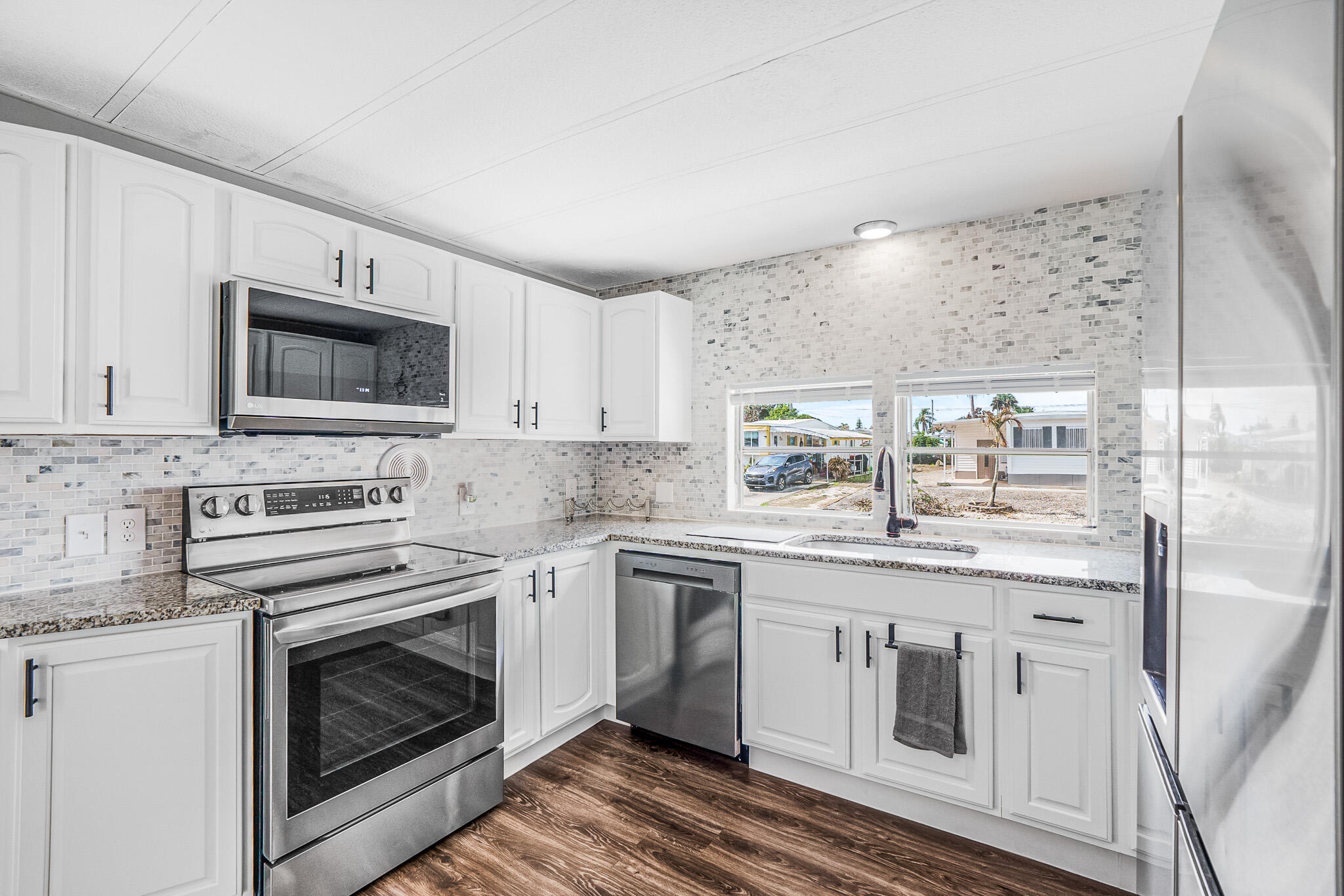 RIDGEWAY - Residential