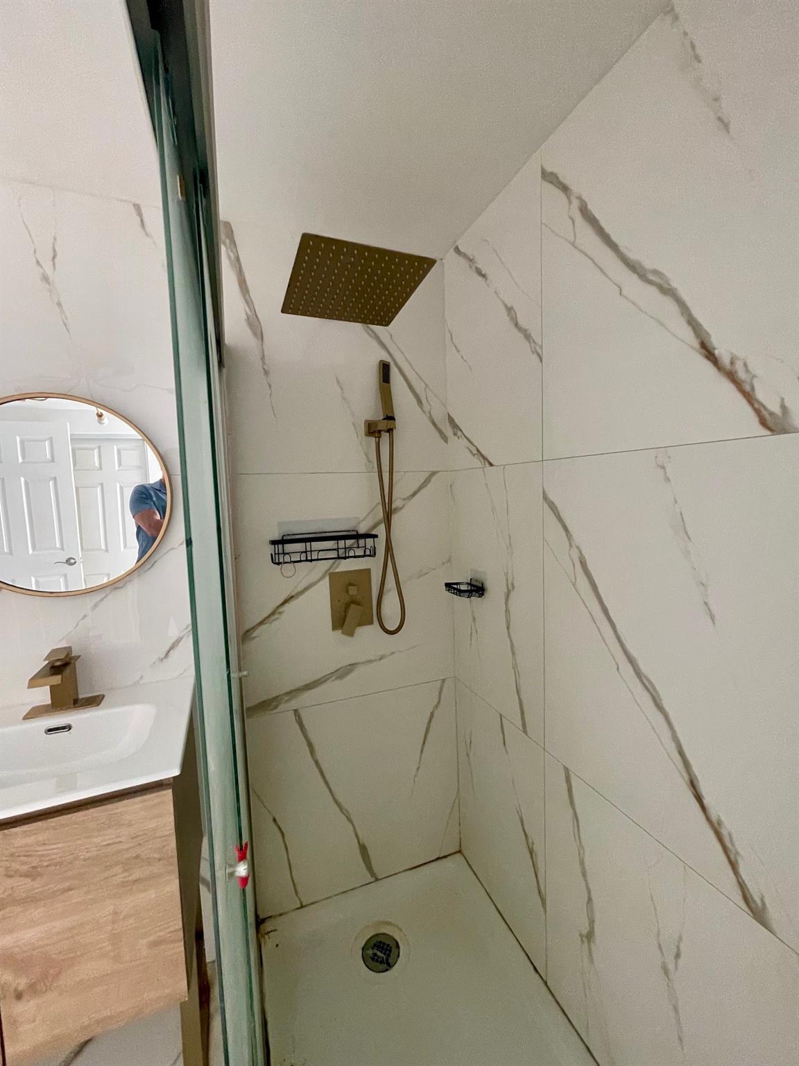 Washington Heights 22-1 B - Residential Lease