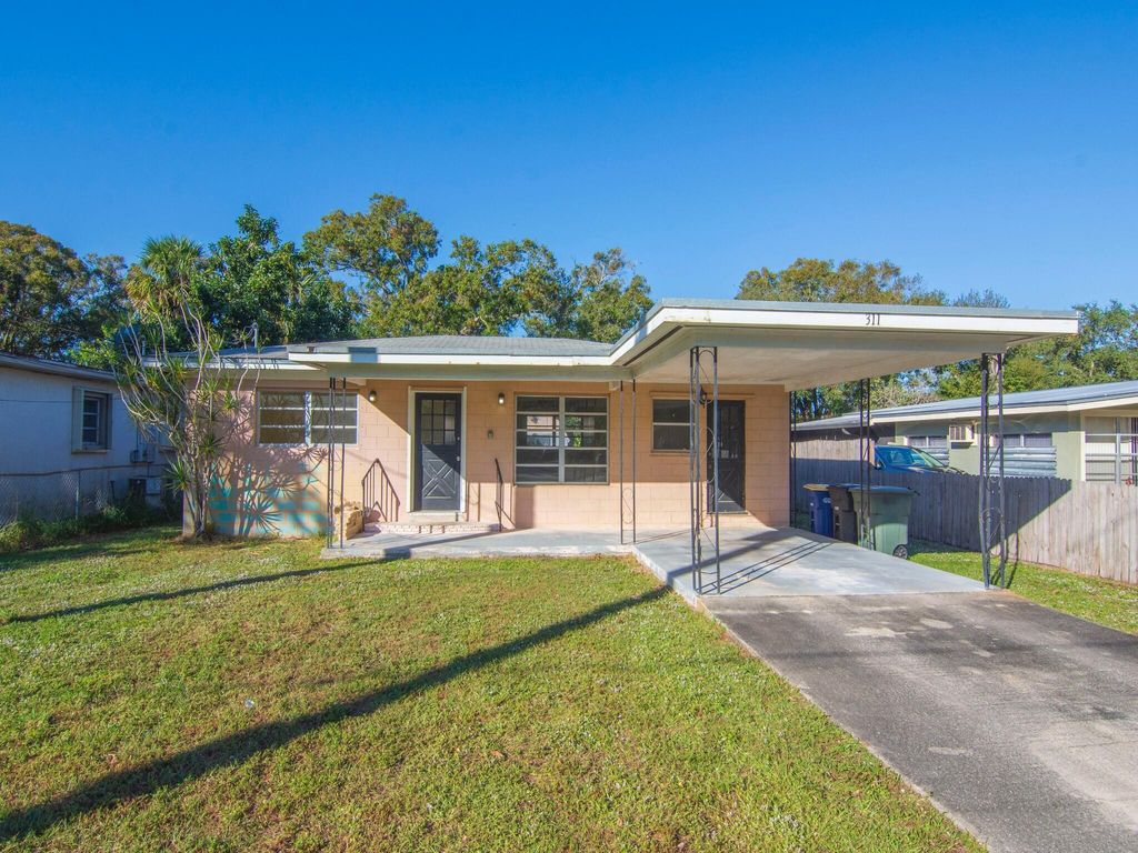 Photo of 311 S 23rd Street, Fort Pierce, FL 34950 (MLS # R11043547)