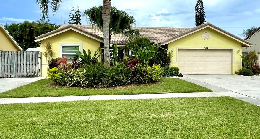 Beautiful home in highly desired Hidden Valley Subdivision East Boca. 3 bedroom, 2 bath, pool home. Split floor plan, with living room, family room, dining room and a large beautiful sun room. Large master suite with huge walk in closet. Large shed for work shop or a man cave. Room to park your boat or RV on side with concrete slab for parking.
Hidden Valley Neighborhood has a playground, pickleball & tennis courts! 
Located only minutes to Boca's pristine beaches, and Atlantic Ave and Mizner Park. Close to all the great shops Whole Foods, Fresh Market, Trader Joe's, Target, Home Depot, and Publix. Excellent all Boca Public Schools and most importantly, No HOA!