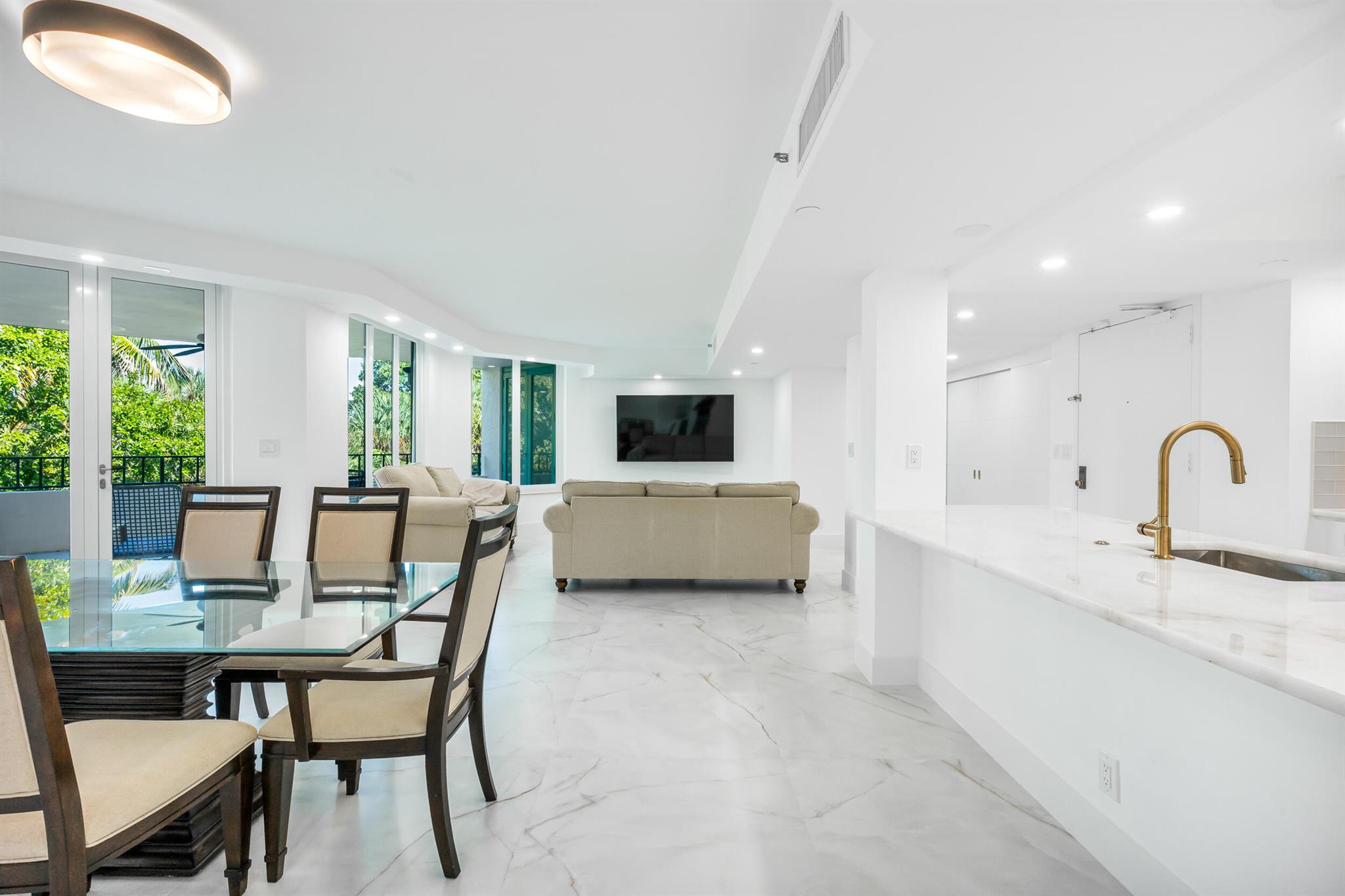 MIZNER COURT CONDO - Residential