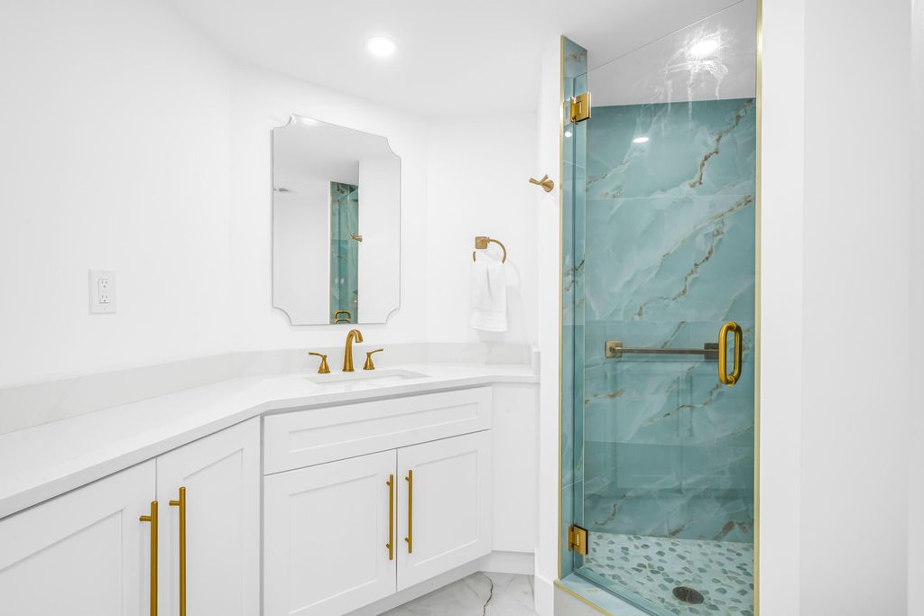 Photo of 100 SE 5th Avenue #304, Boca Raton, FL 33432 (MLS # R11149589)