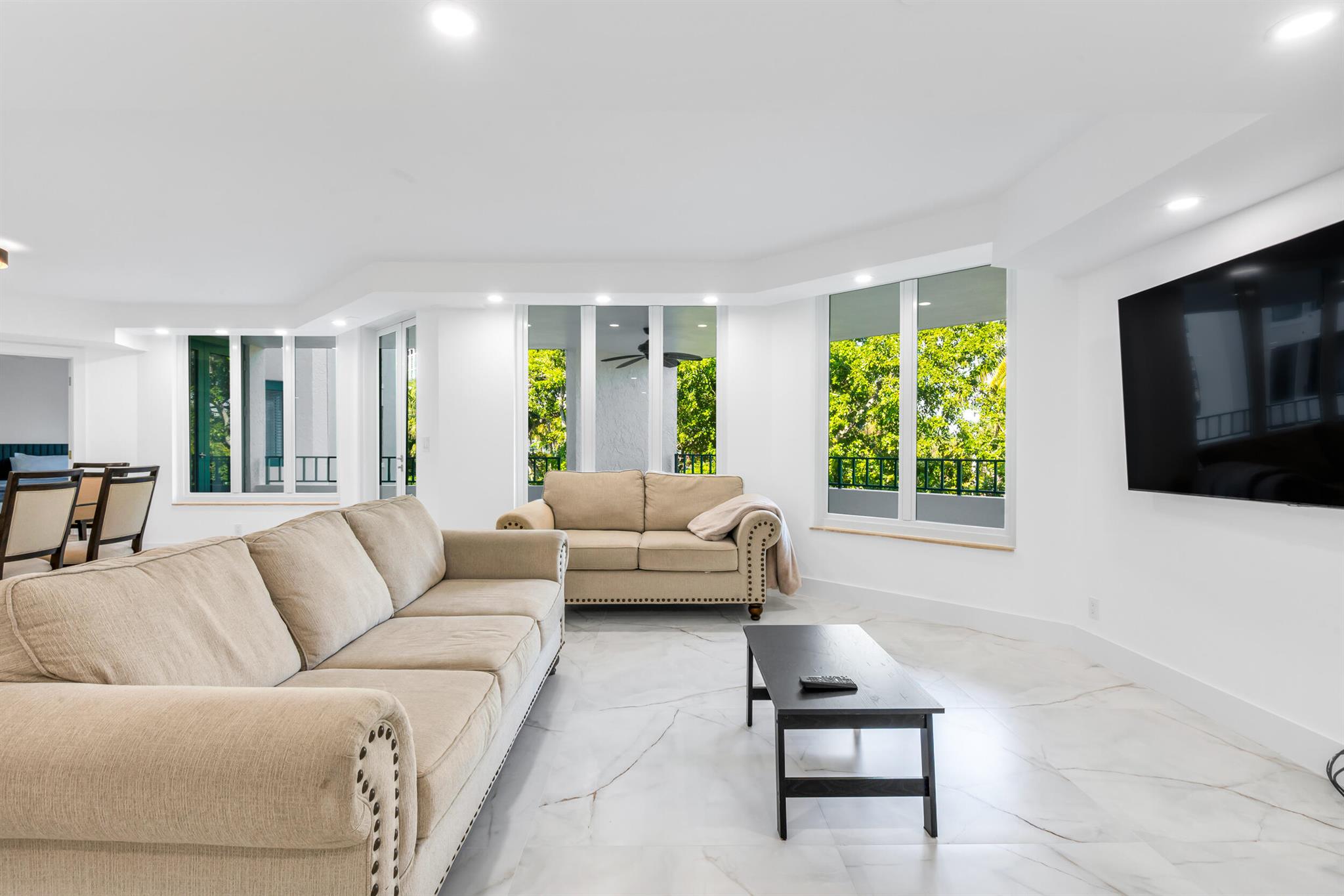 MIZNER COURT CONDO - Residential