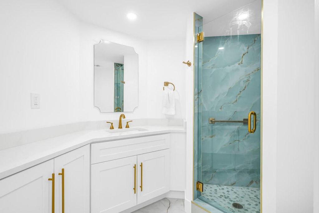 Photo of 100 SE 5th Avenue #304, Boca Raton, FL 33432 (MLS # R11149589)