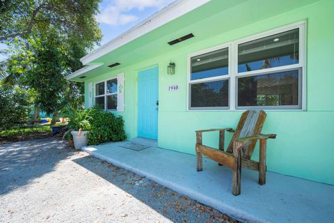 1940 Ridge Road North Palm Beach FL 33408