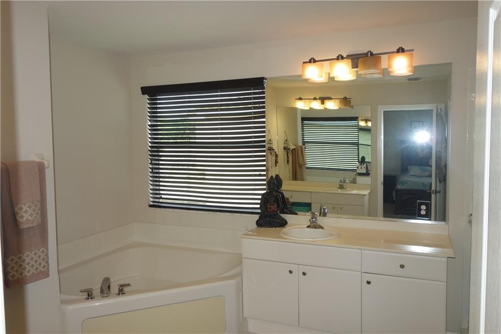 Thoroughbred Lake Estates - Residential