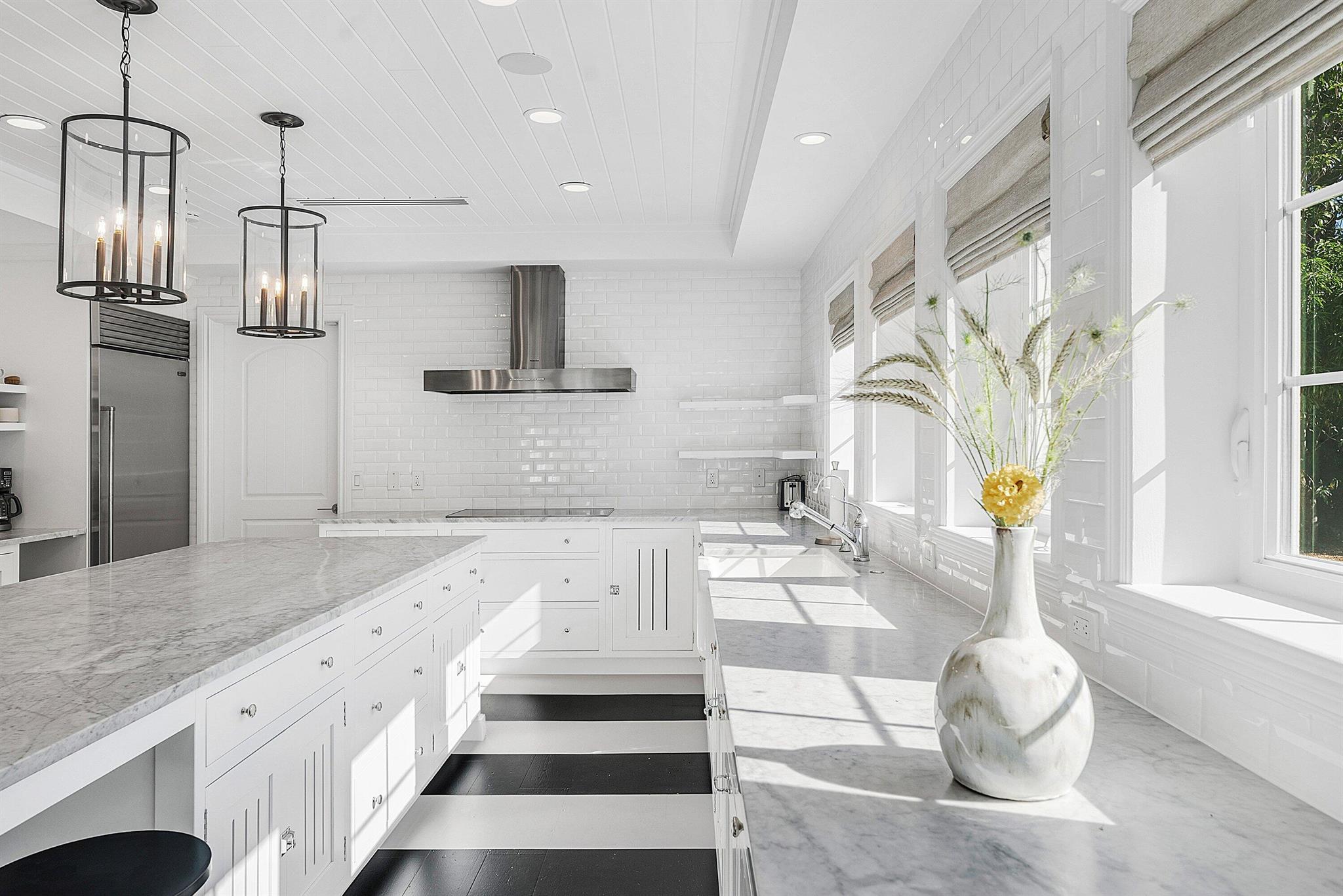 GULFSTREAM PROPERTIES - Residential