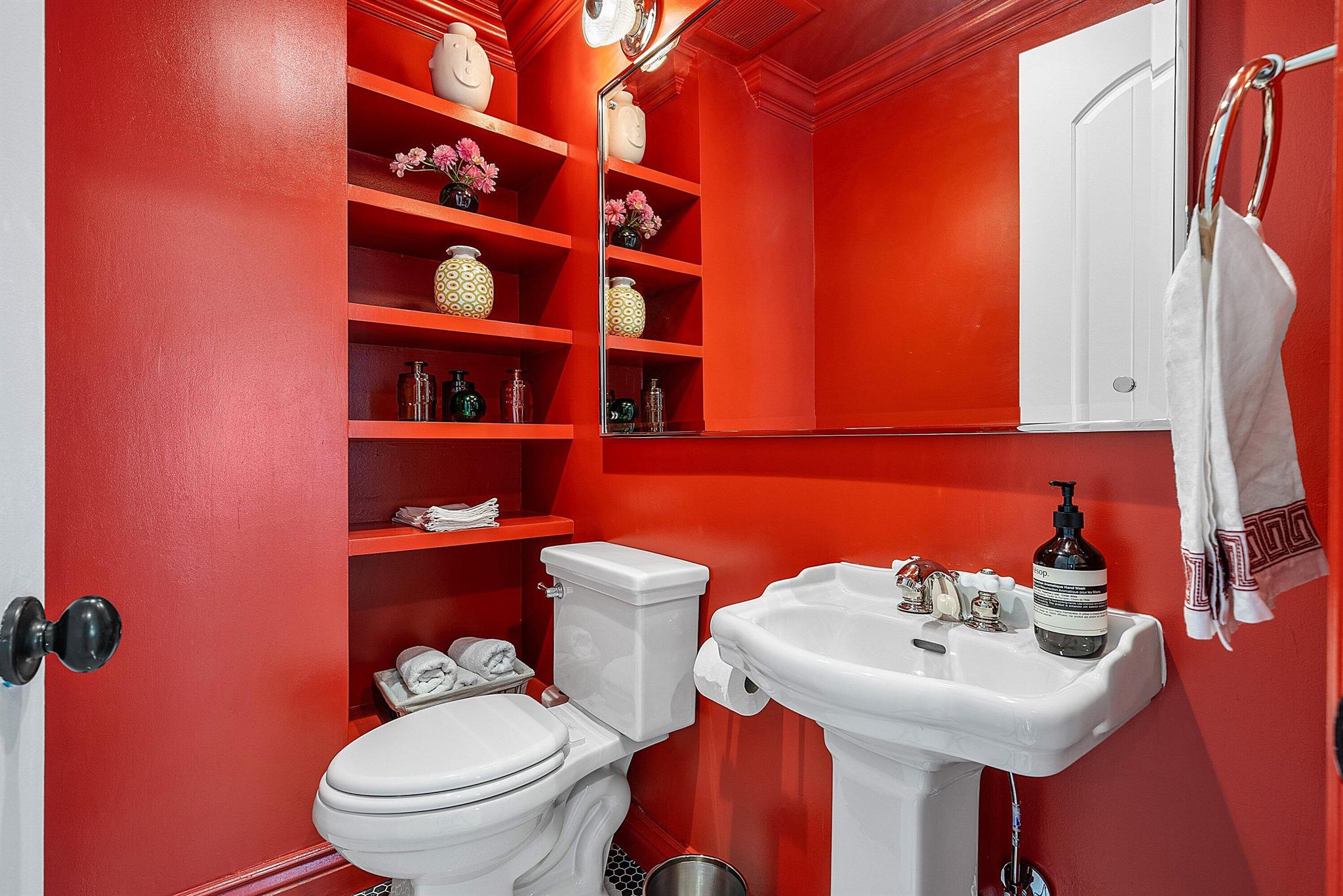 GULFSTREAM PROPERTIES - Residential