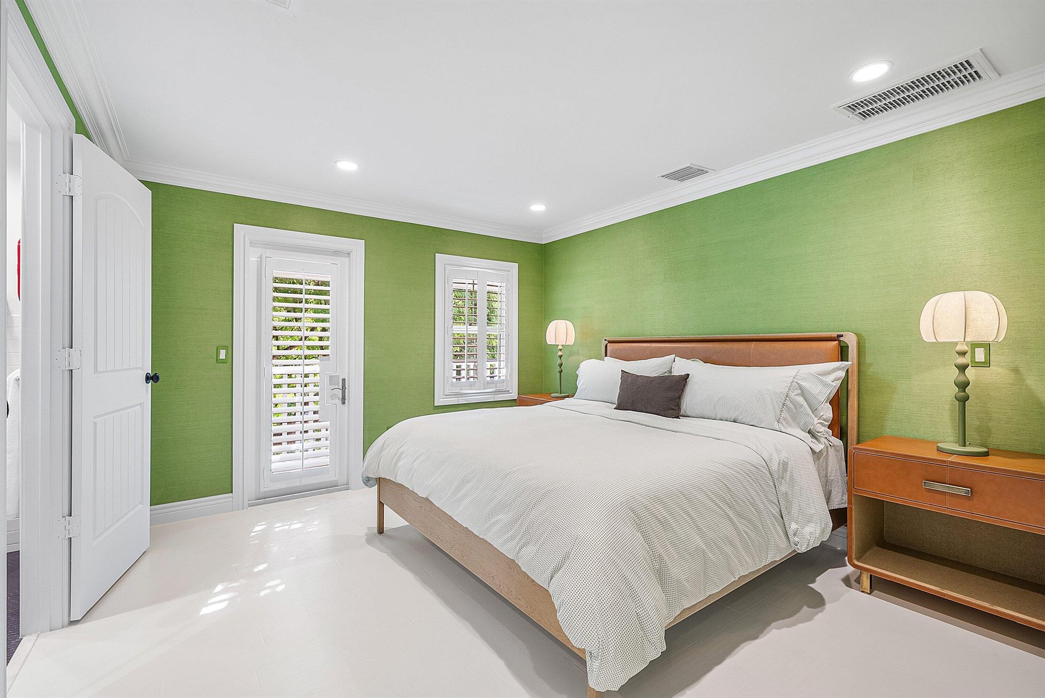 GULFSTREAM PROPERTIES - Residential