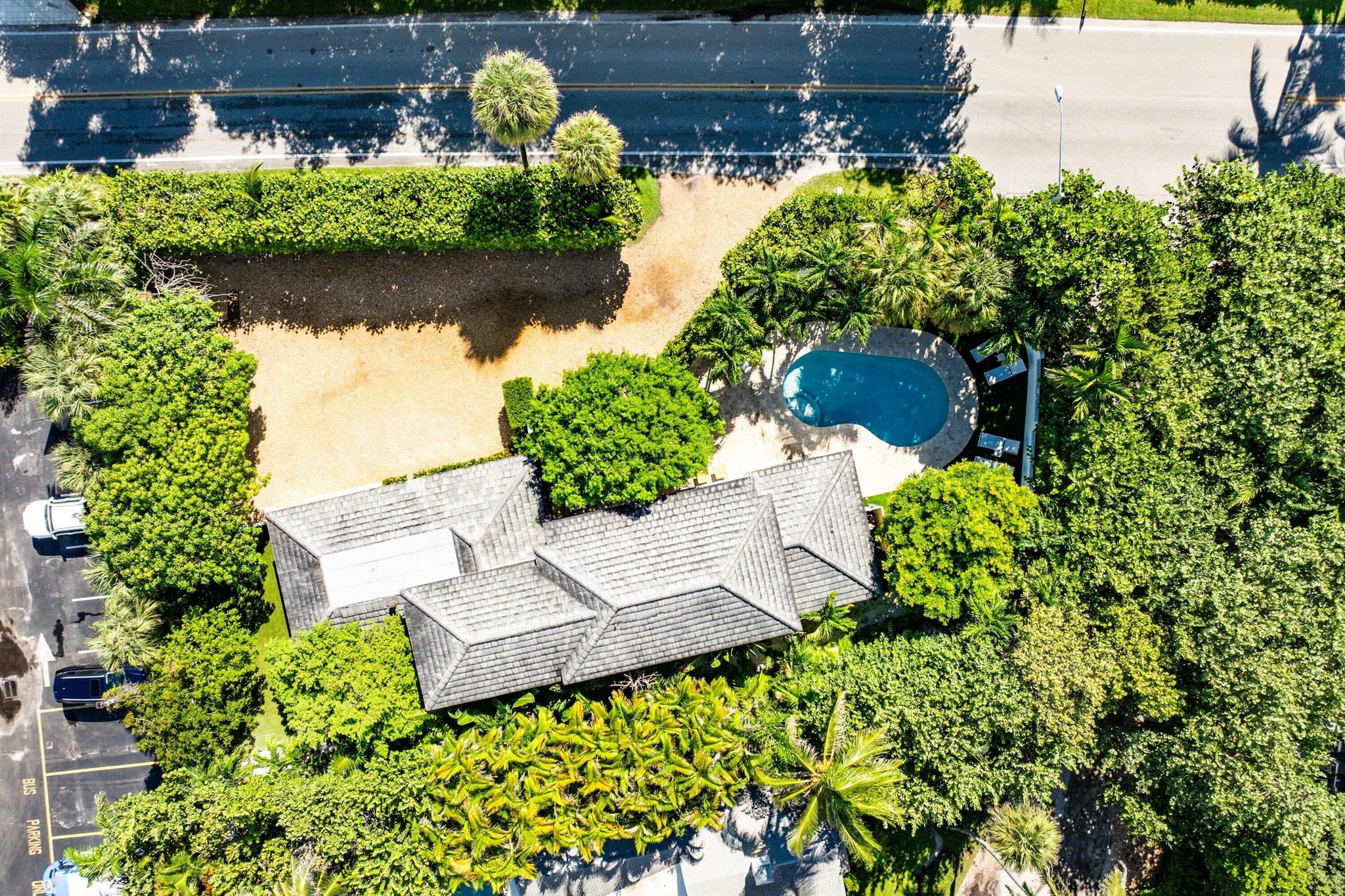 GULFSTREAM PROPERTIES - Residential